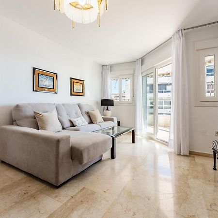 Appartamento Tropico Carihuela View & Parking Torremolinos Esterno foto
