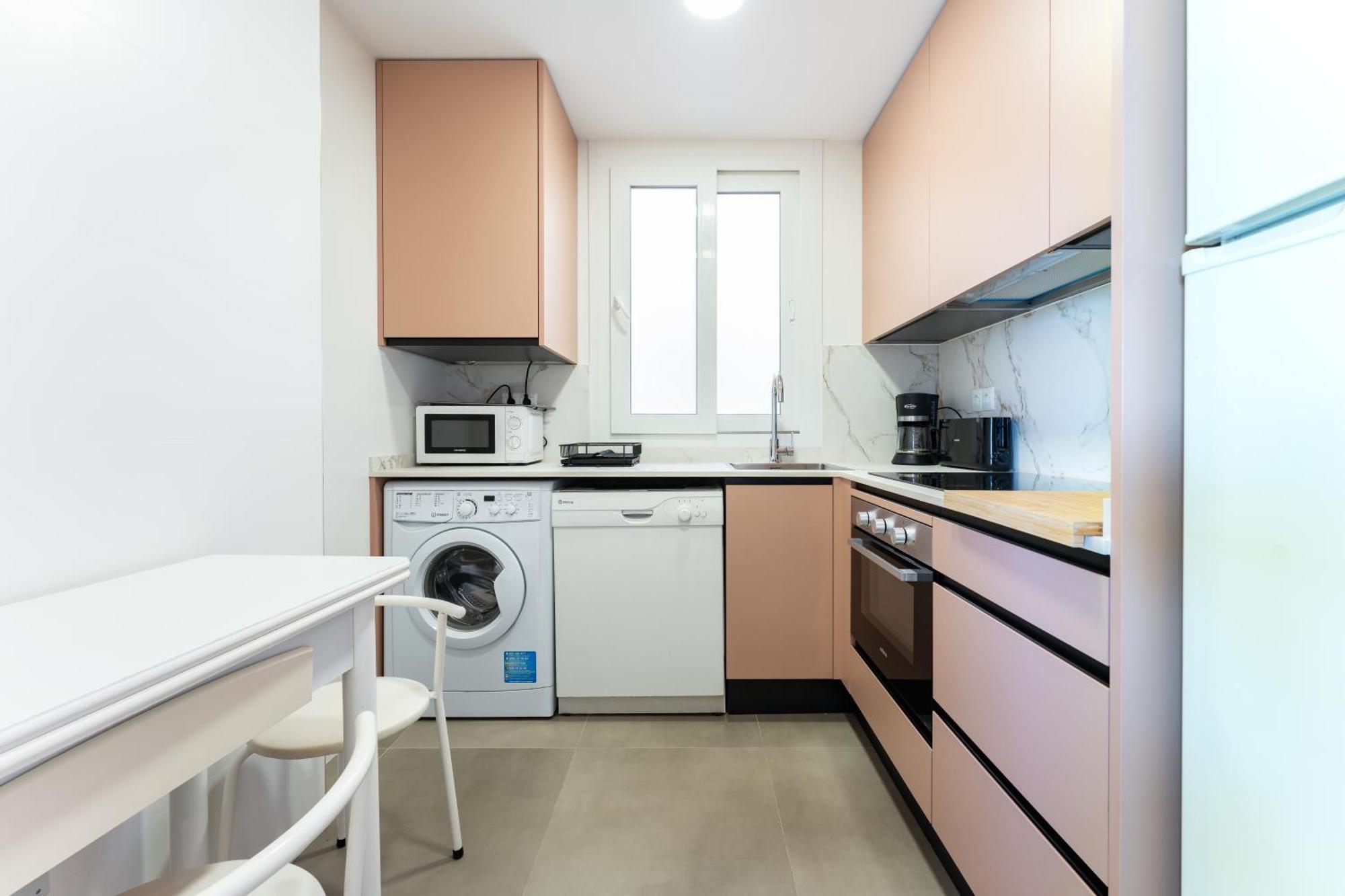 Appartamento Tropico Carihuela View & Parking Torremolinos Esterno foto